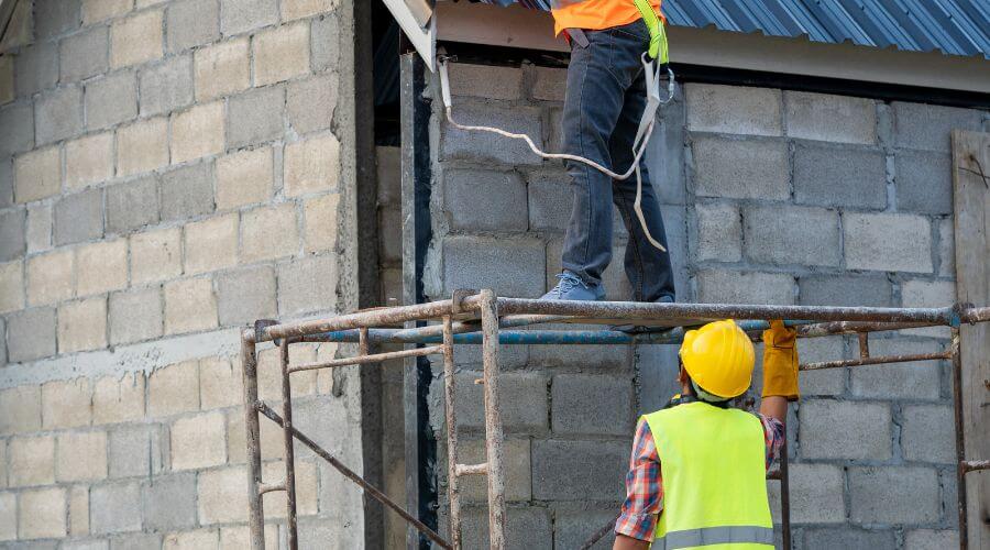 Expert Emergency Roof Repairs services in Hartman, AR